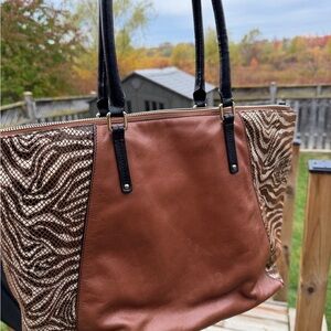 Banana Republic Large Brown & Black Tote Bag Patterned Shoulder Bag